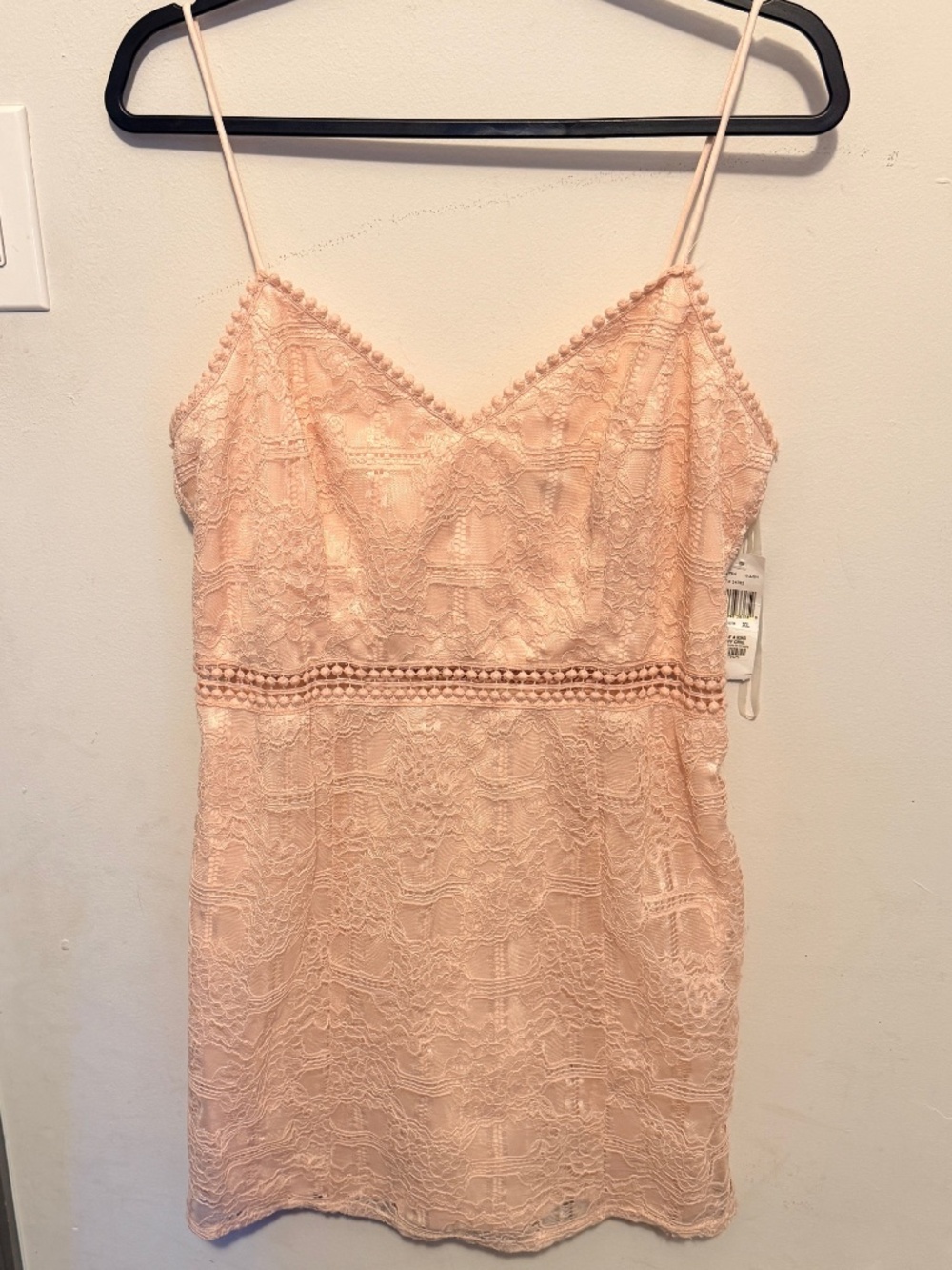 Spaghetti strap lace mini dress